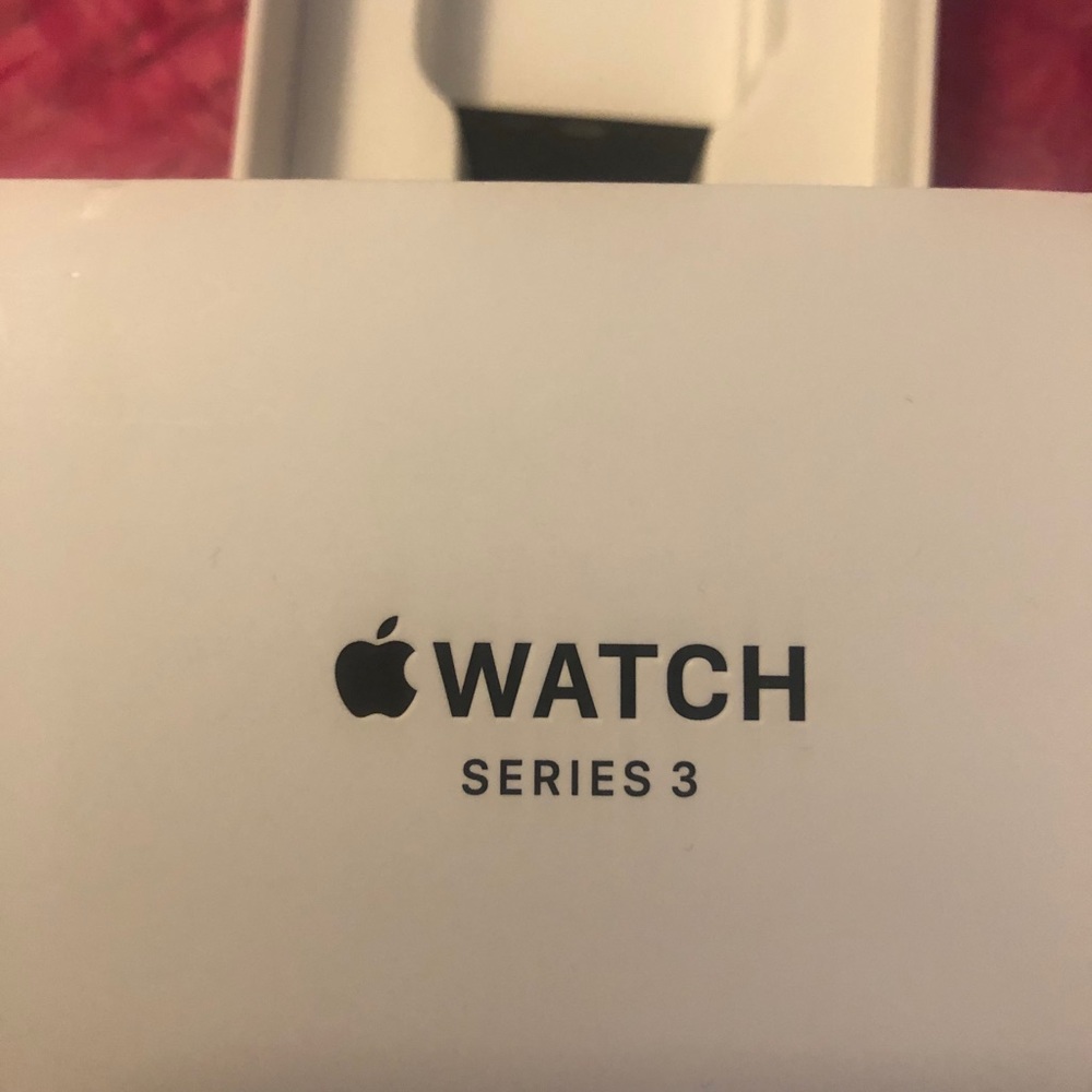 Apple Watch - image 3